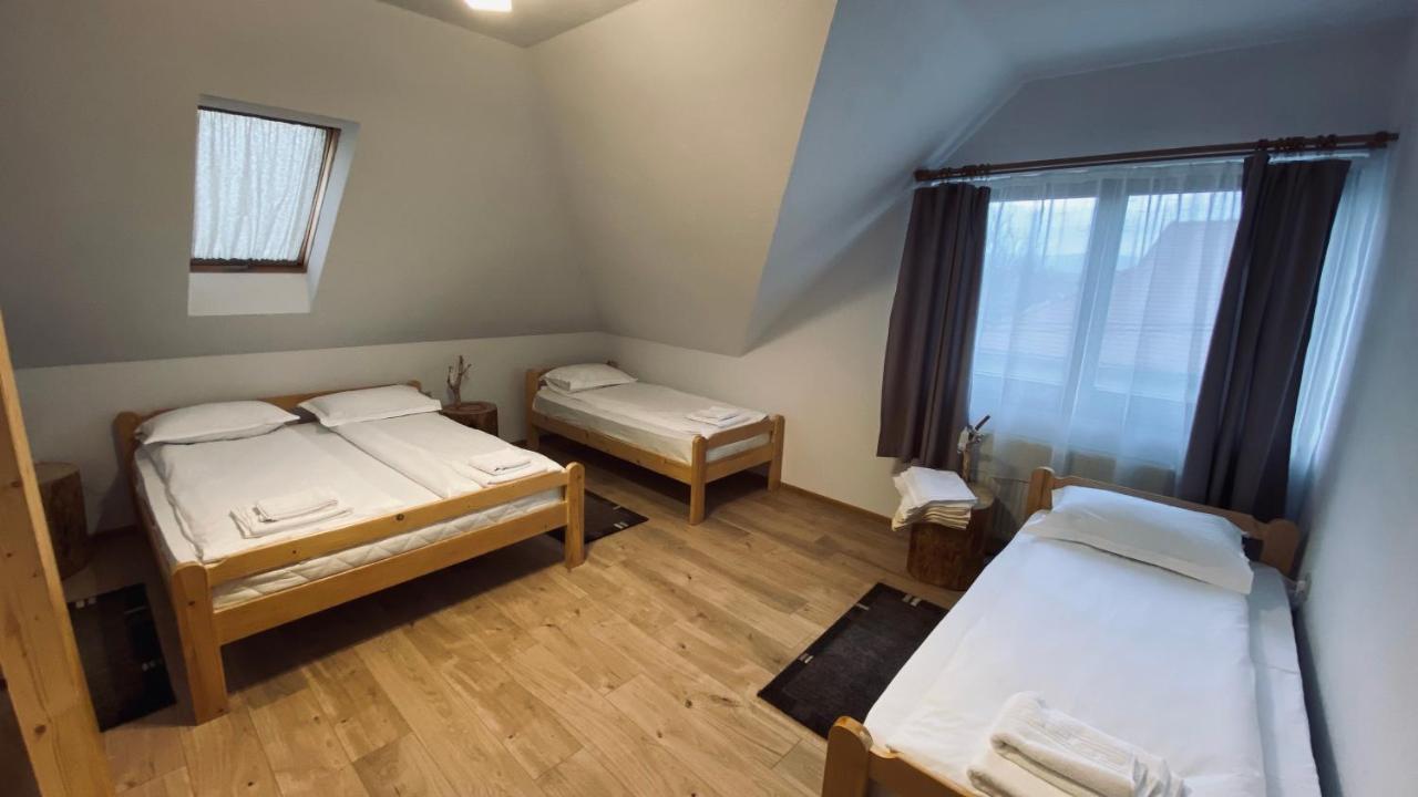 Bed and Breakfast Famives Vendeghaz Racu Экстерьер фото