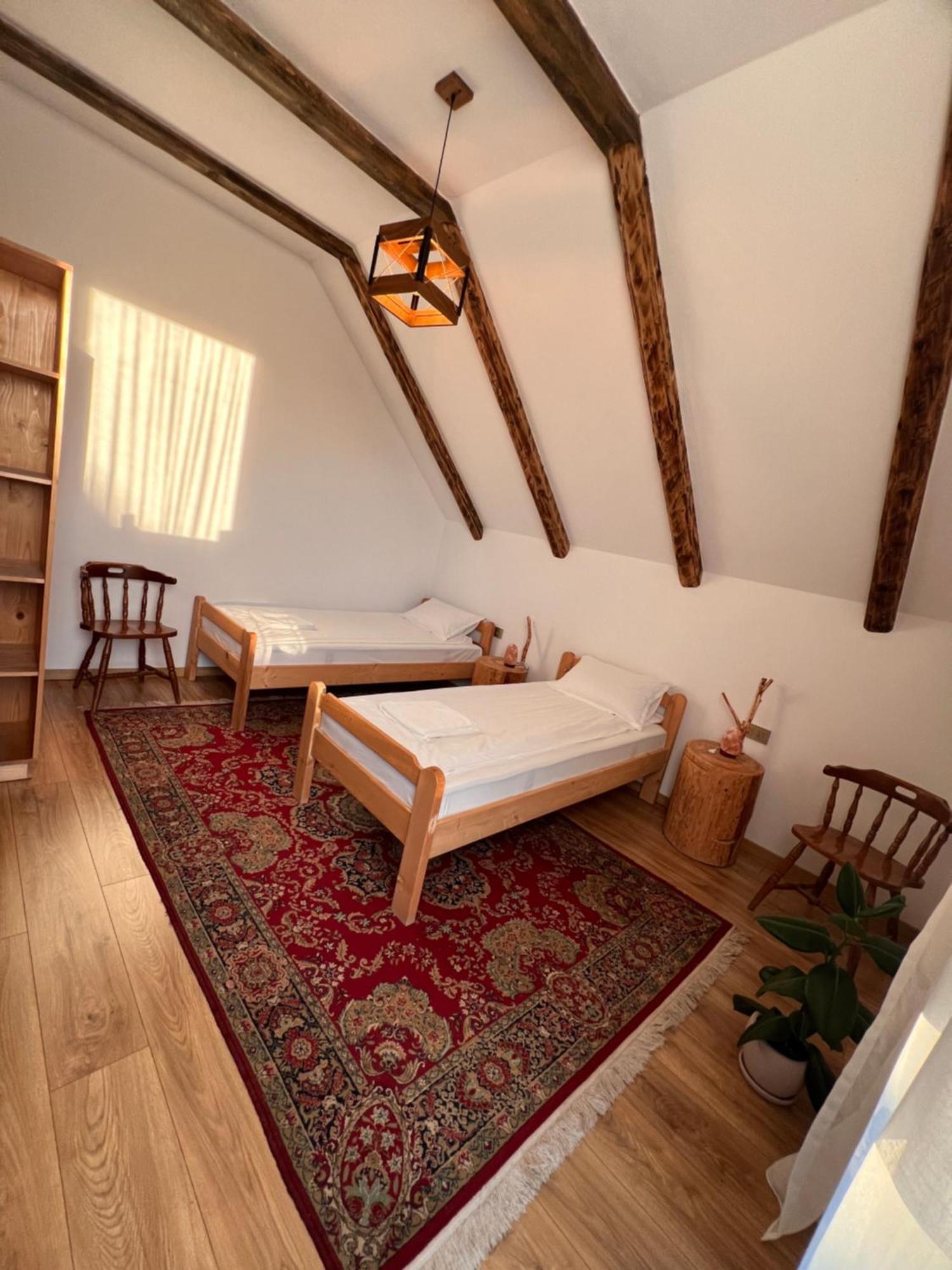 Bed and Breakfast Famives Vendeghaz Racu Экстерьер фото