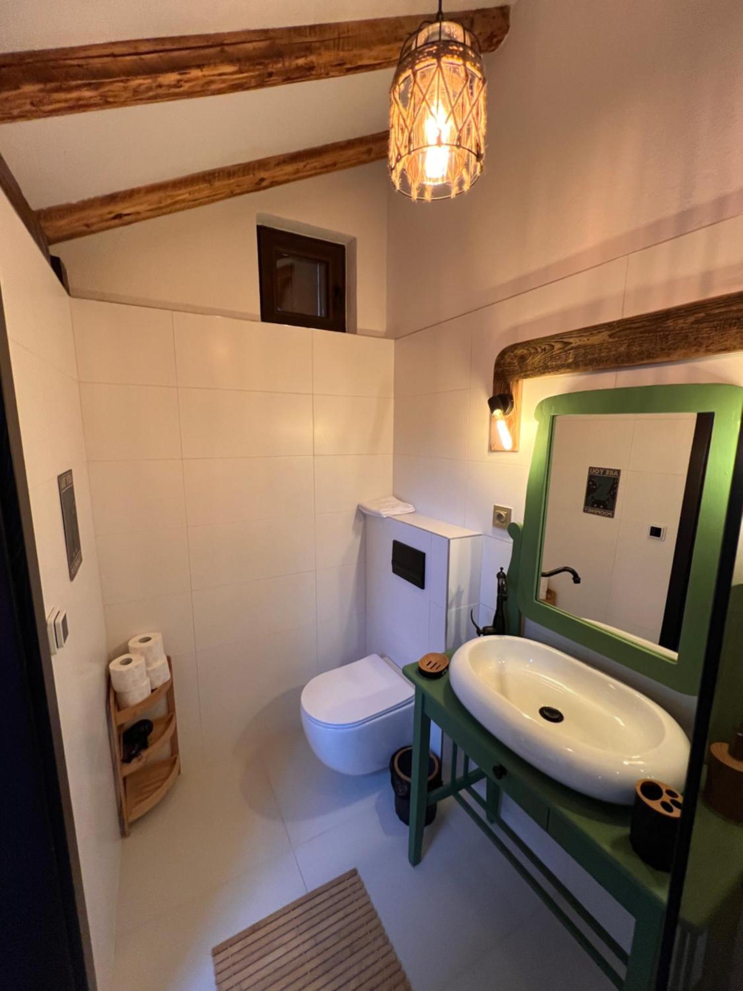 Bed and Breakfast Famives Vendeghaz Racu Экстерьер фото