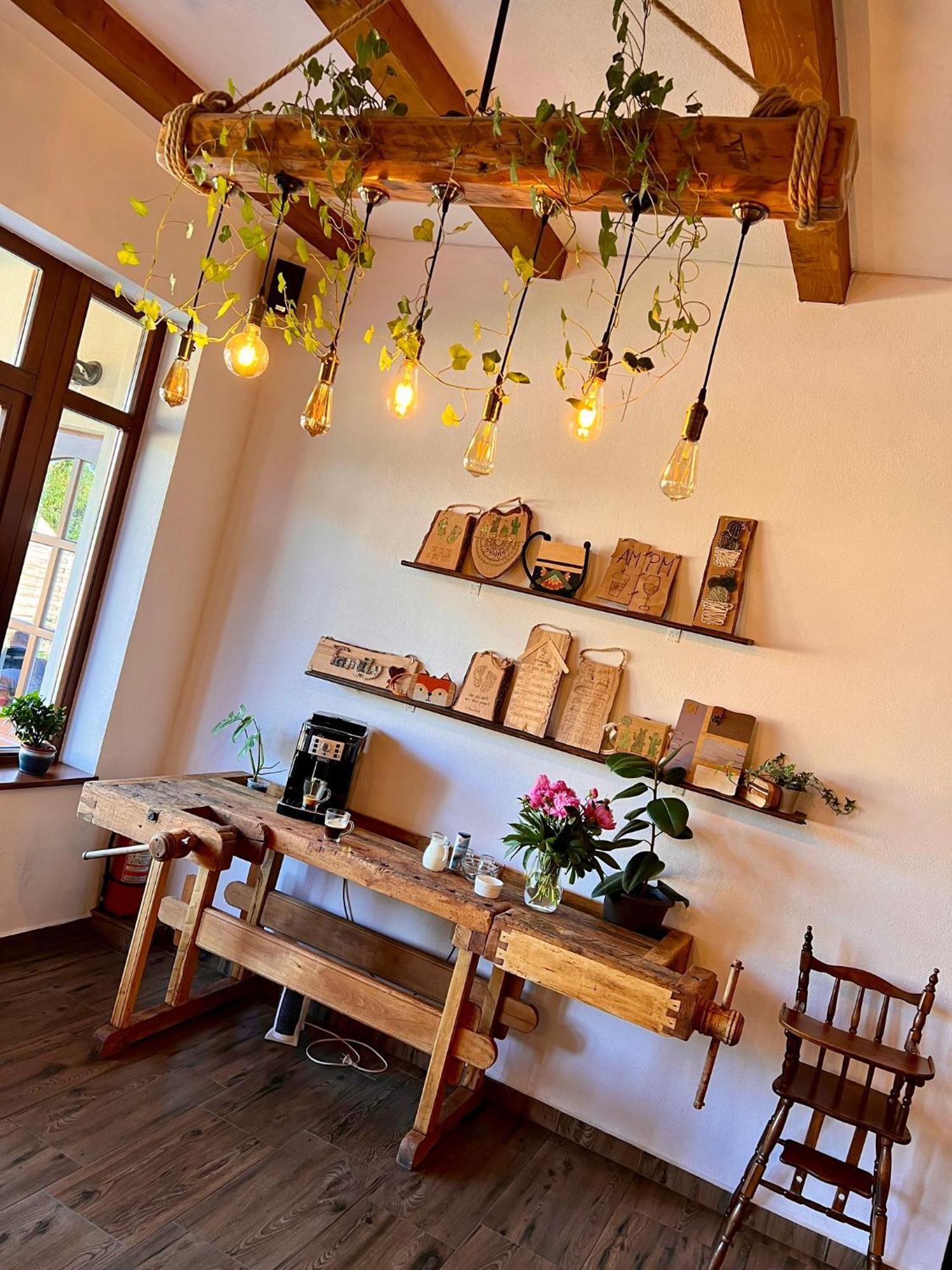 Bed and Breakfast Famives Vendeghaz Racu Экстерьер фото