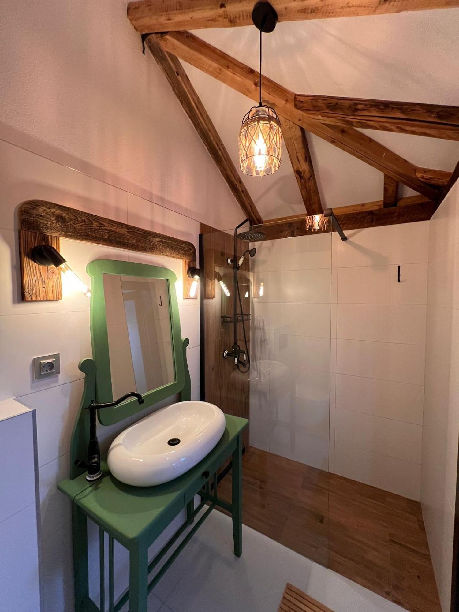 Bed and Breakfast Famives Vendeghaz Racu Экстерьер фото