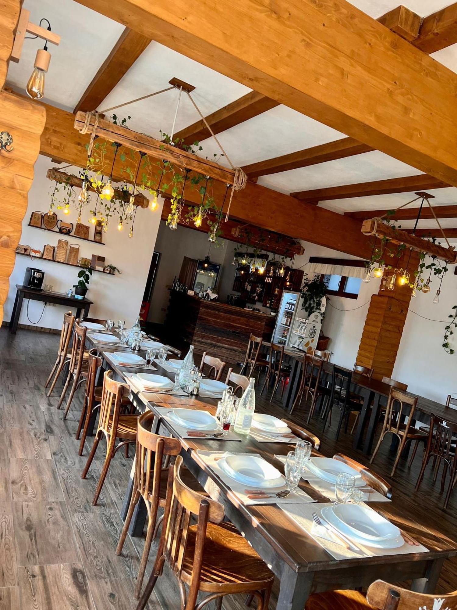 Bed and Breakfast Famives Vendeghaz Racu Экстерьер фото
