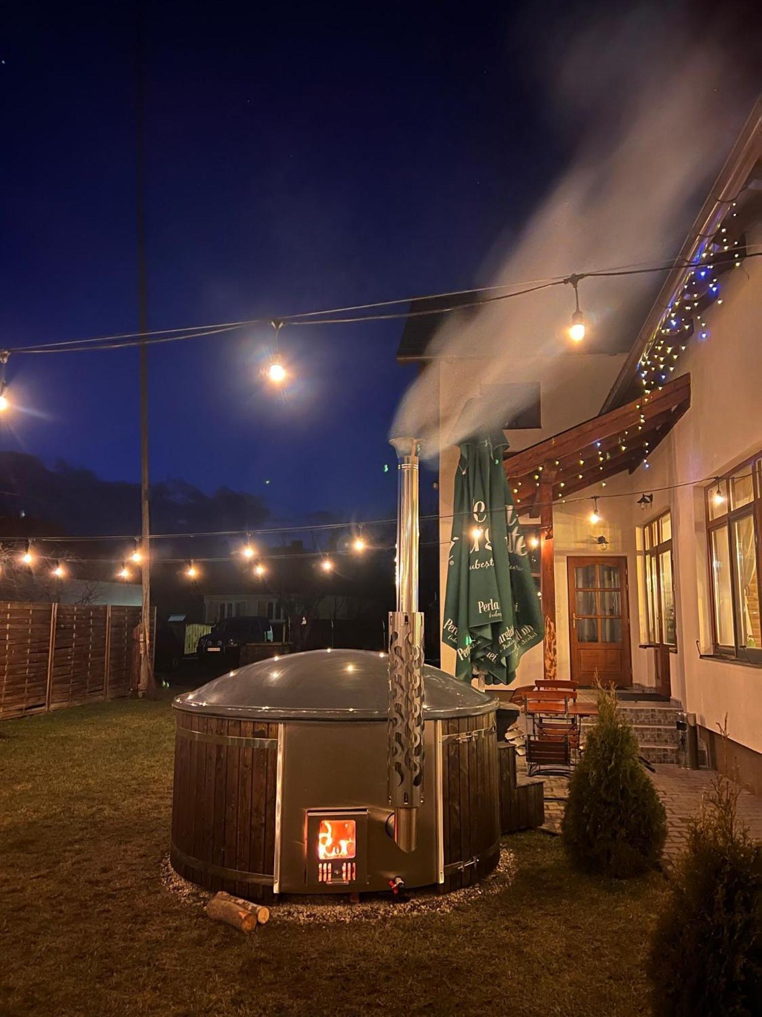 Bed and Breakfast Famives Vendeghaz Racu Экстерьер фото